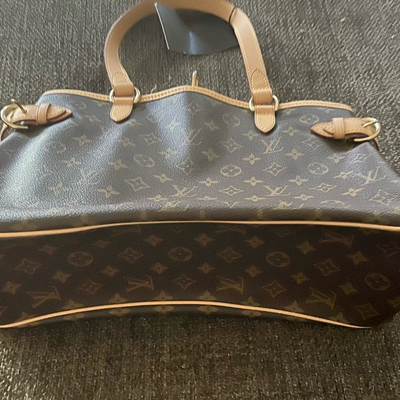 Louis Vuitton Batignolles Horizontal - Picture 15 of 16